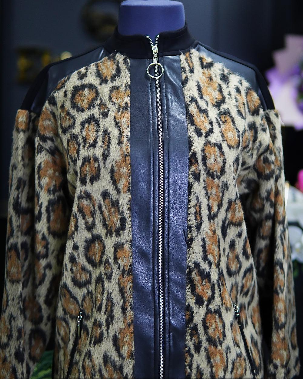 Leopar Desenli Ceket Pantolon Takım - Ela Butik